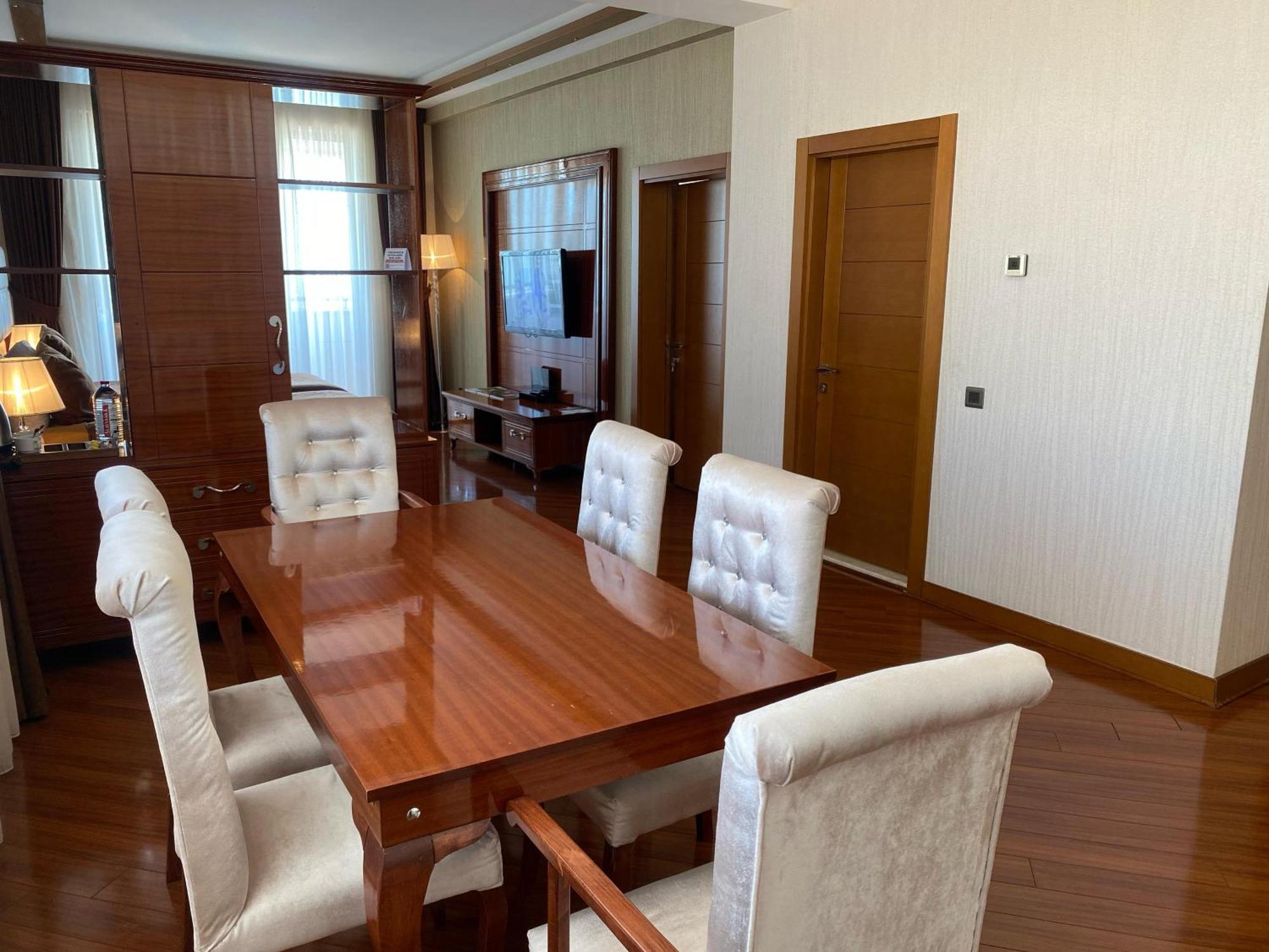 Khazri Hotel Shafran Buitenkant foto